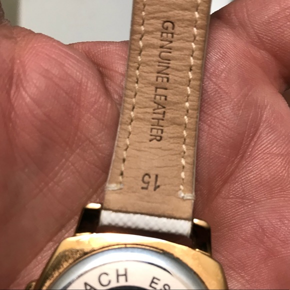 Coach Ladies Rose Gold Watch - Picture 5 of 7